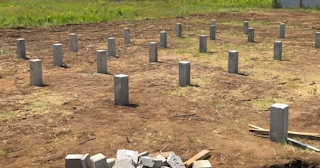 Фундамент на забивных жб сваях под ключ в Елабуге - фундамент из забивных железобетонных свай цена от 3196 руб/м2